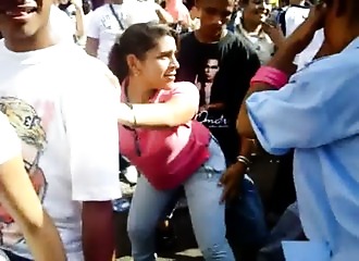 Une danse vraiment hot au Brésil