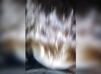 Elle suce et baise son dealer pour payer une dette de drogue